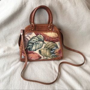 Vintage Floral Tapestry Bag Cross body tote